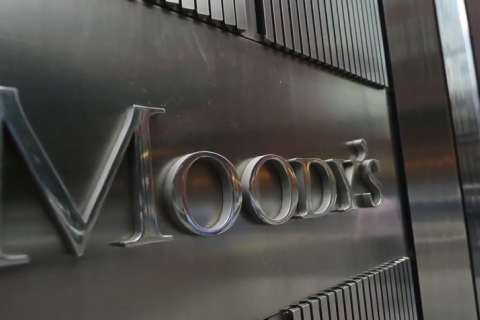 Moody's сталкивается с растущей негативной реакцией из-за негативного прогноза по Китаю