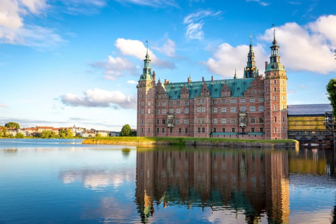 Замок Фредеріксборг: від резиденції данської королівської сім'ї до національного історичного музею Данії. ФОТОрепортаж