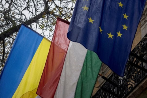 Украина и Венгрия готовятся к встрече Зеленского и Орбана на фоне напряженности
