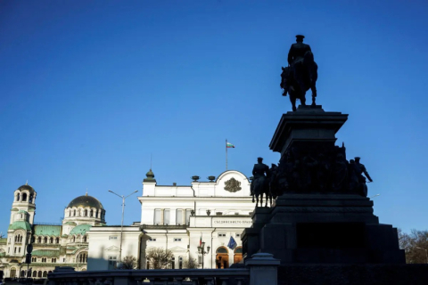 Парламент Болгарії знову схвалив надання військової допомоги Україні