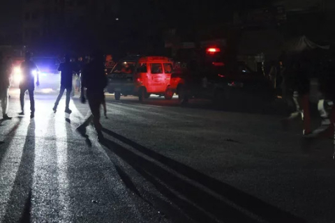 Девять человек погибли в результате обстрела автобуса на севере Пакистана