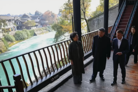 Макрон не заключил крупных торговых соглашений с Китаем, на которые надеялся