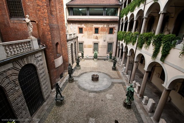 Достопримечательности Милана: Амброзианская пинакотека. Фото: djn_studios/panoramio.com
