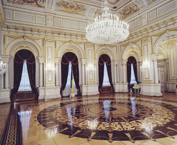 Білий зал Маріїнського палацу. Фото: Соловьйов Валерій/uk.wikipedia.org
