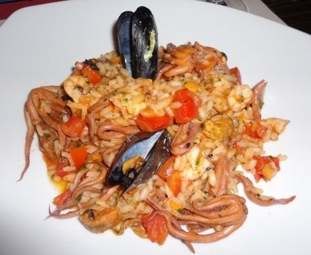 Рецепты итальянской кухни: ризотто с морепродуктами. Фото: buttalapasta.it